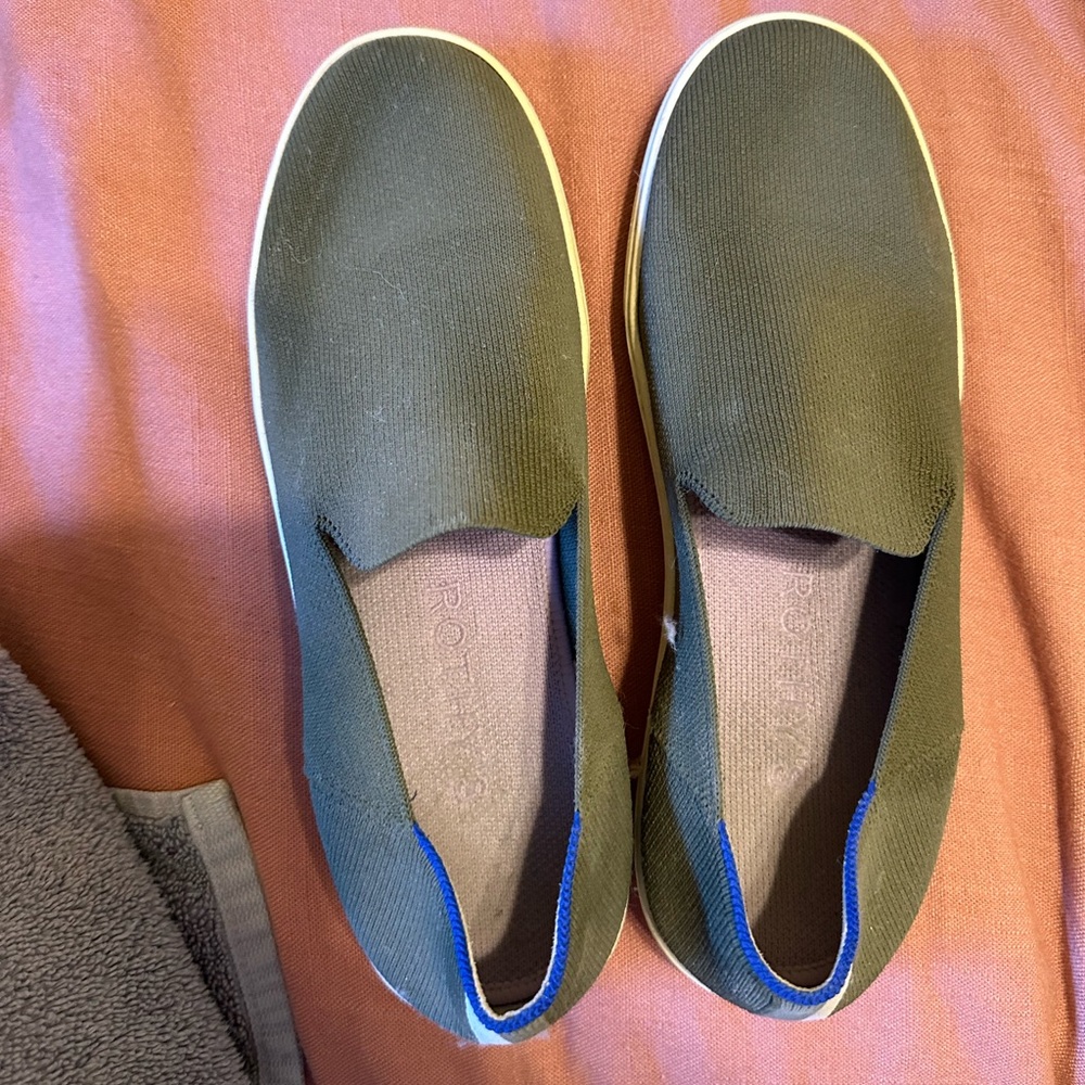 GREEN ROTHYS